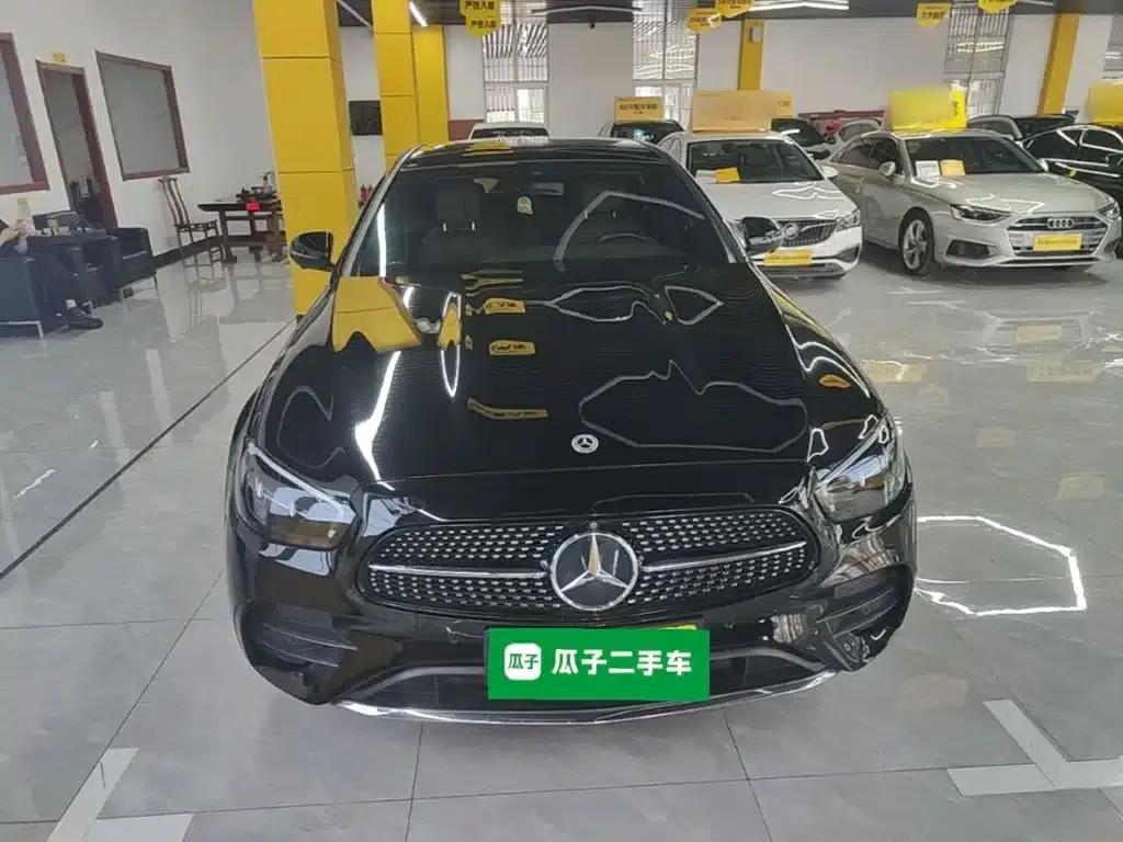 Mercedes-Benz E-Class PHEV 2023 E 350 e L Plug-in Hybrid Sports Sedan — миниатюра 3