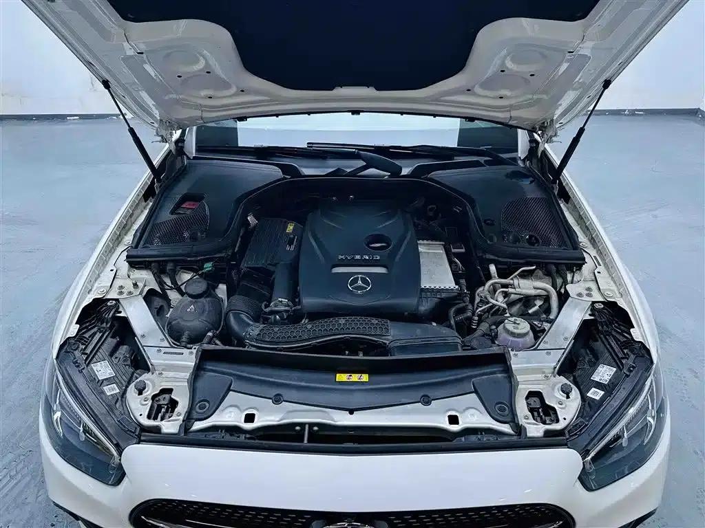 Mercedes-Benz E-Class PHEV 2023 E 350 e L Plug-in Hybrid Sports Sedan — миниатюра 20