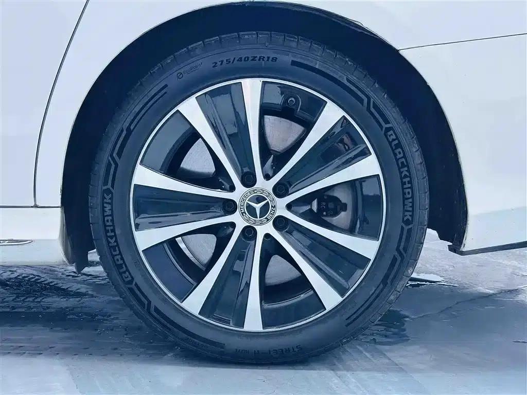 Mercedes-Benz E-Class PHEV 2023 E 350 e L Plug-in Hybrid Sports Sedan — миниатюра 23