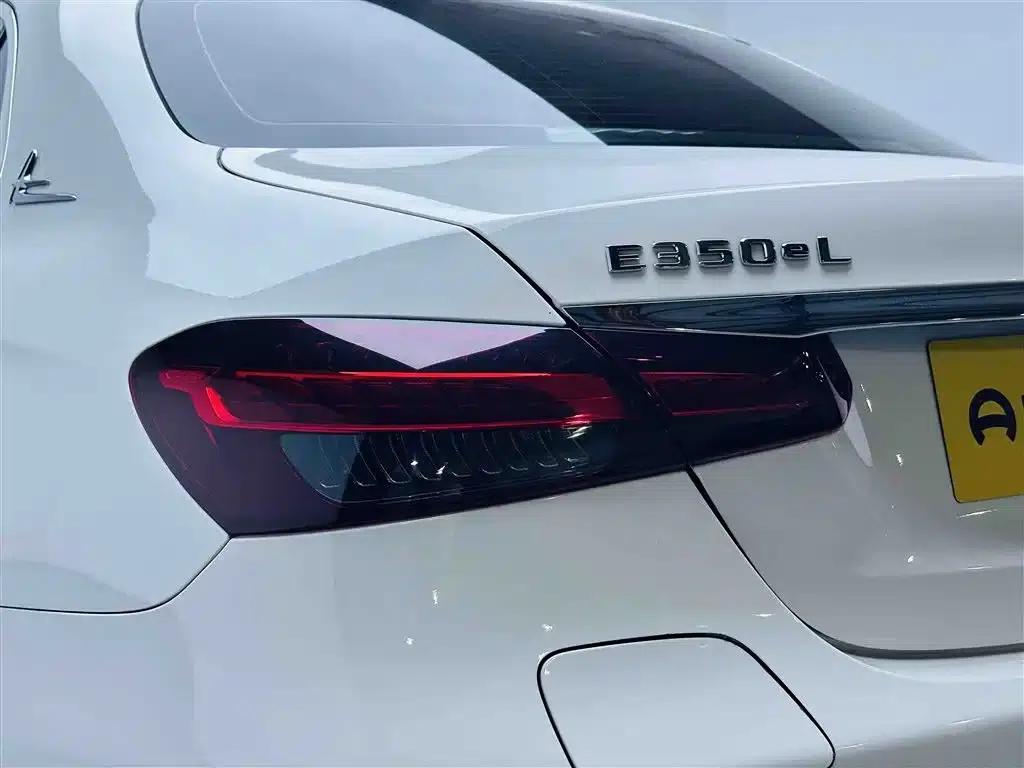 Mercedes-Benz E-Class PHEV 2023 E 350 e L Plug-in Hybrid Sports Sedan — миниатюра 8