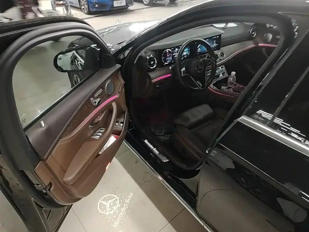 Mercedes-Benz E-Class PHEV 2022 Facelift E 350 e L Plug-in Hybrid Sedan — миниатюра 16