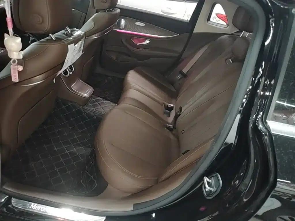 Mercedes-Benz E-Class PHEV 2022 Facelift E 350 e L Plug-in Hybrid Sedan — миниатюра 17