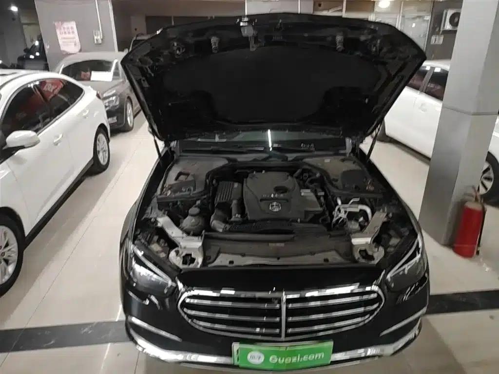 Mercedes-Benz E-Class PHEV 2022 Facelift E 350 e L Plug-in Hybrid Sedan — миниатюра 20
