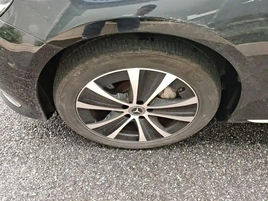 Mercedes-Benz E-Class PHEV 2022 Facelift E 350 e L Plug-in Hybrid Sedan — миниатюра 19