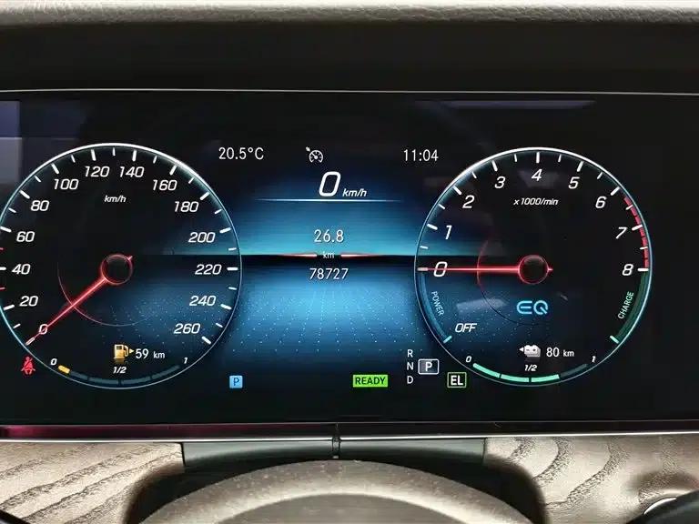 Mercedes-Benz E-Class PHEV 2022 Facelift E 350 e L Plug-in Hybrid Sedan — миниатюра 5