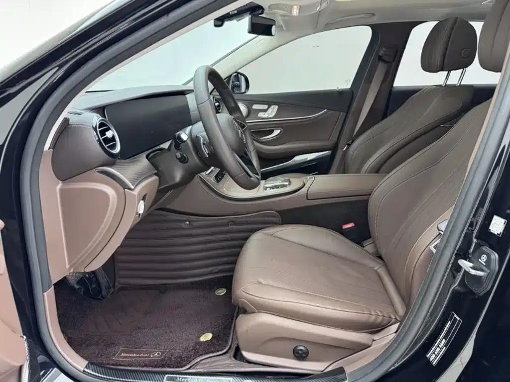 Mercedes-Benz E-Class PHEV 2023 E 350 e L Plug-in Hybrid Sedan — миниатюра 21