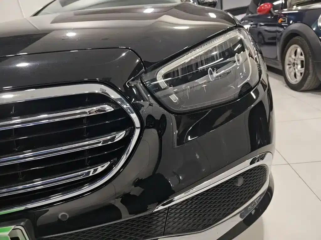 Mercedes-Benz E-Class PHEV 2022 Facelift E 350 e L Plug-in Hybrid Sedan — миниатюра 24