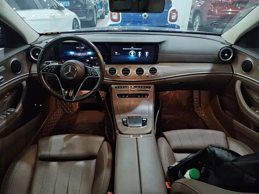 Mercedes-Benz E-Class PHEV 2022 Facelift E 350 e L Plug-in Hybrid Sedan — миниатюра 10