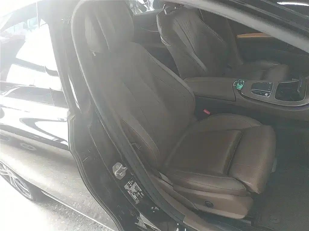 Mercedes-Benz E-Class PHEV 2022 Facelift E 350 e L Plug-in Hybrid Sedan — миниатюра 20