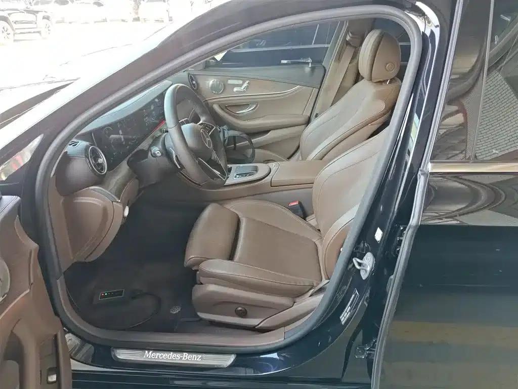 Mercedes-Benz E-Class PHEV 2022 Facelift E 350 e L Plug-in Hybrid Sedan — миниатюра 15