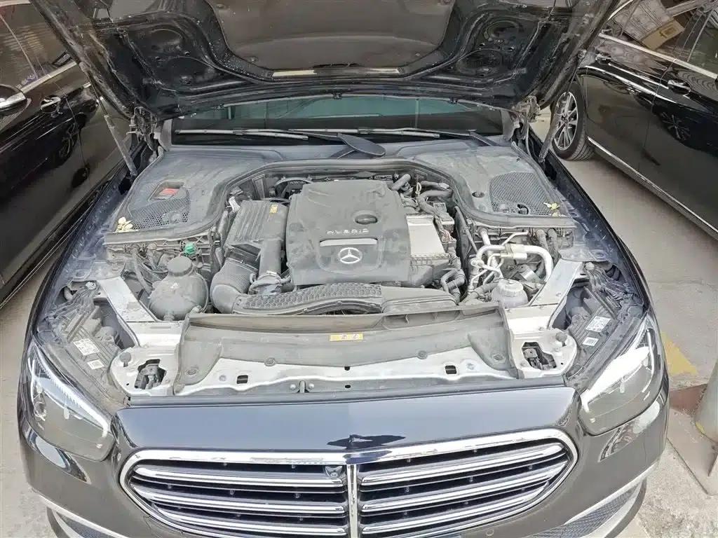 Mercedes-Benz E-Class PHEV 2022 Facelift E 350 e L Plug-in Hybrid Sedan — миниатюра 20