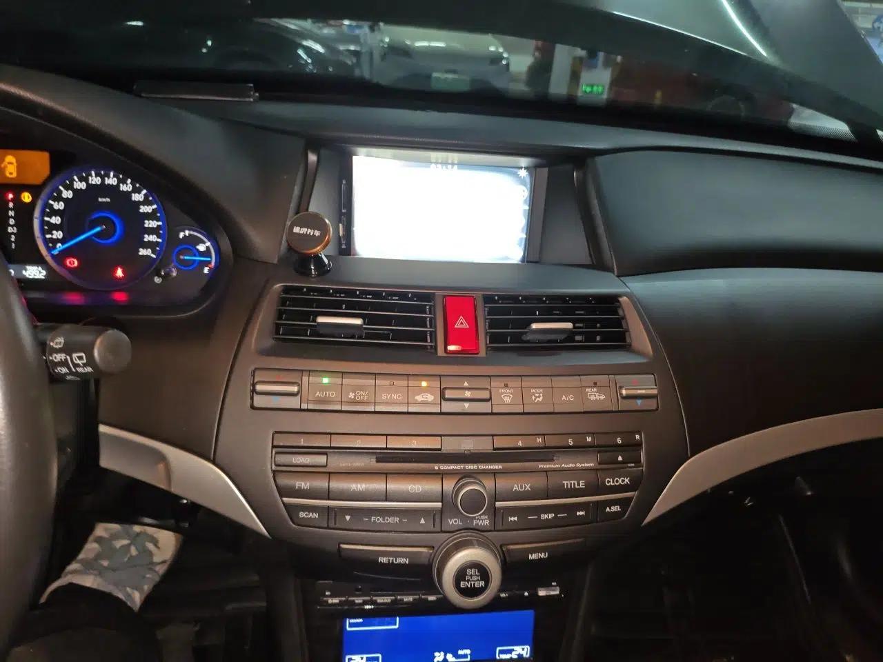 Honda Crosstour 2012 2.4L Luxury Edition — миниатюра 13