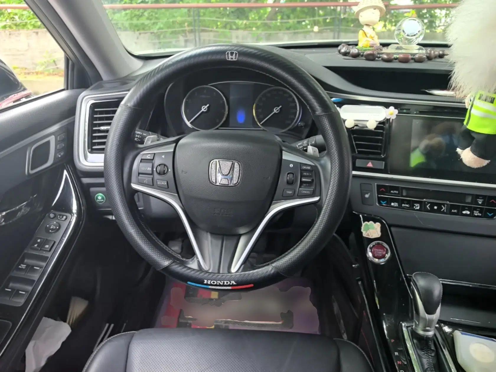 Honda Spirior 2017 2.0L Comfort Edition — миниатюра 13