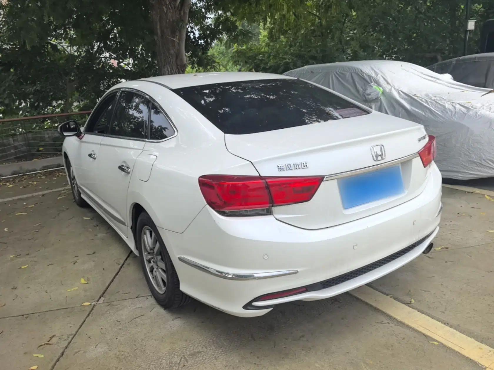 Honda Spirior 2017 2.0L Comfort Edition — миниатюра 4