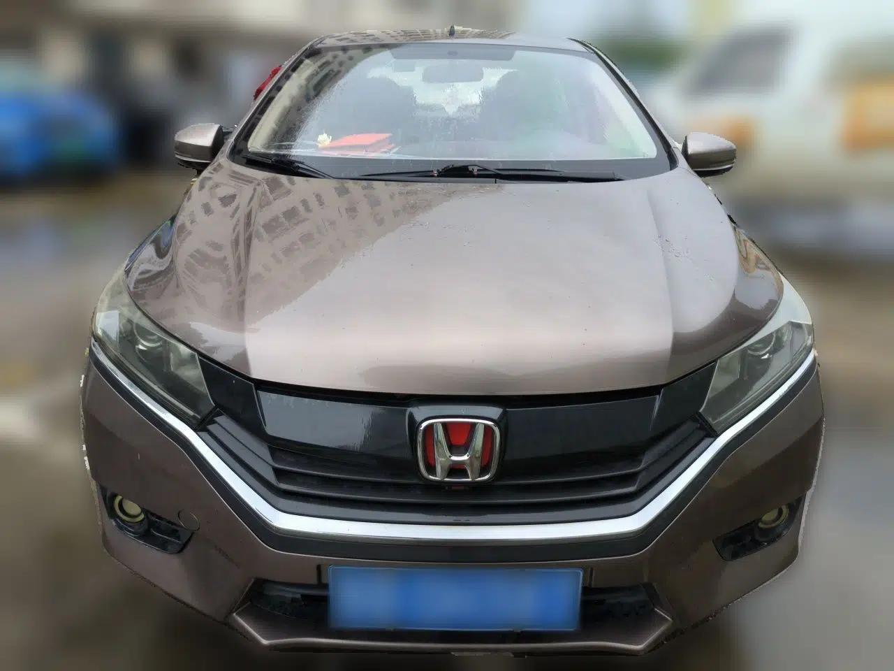 Honda Greiz 2016 1.5L CVT Classic Edition — миниатюра 2