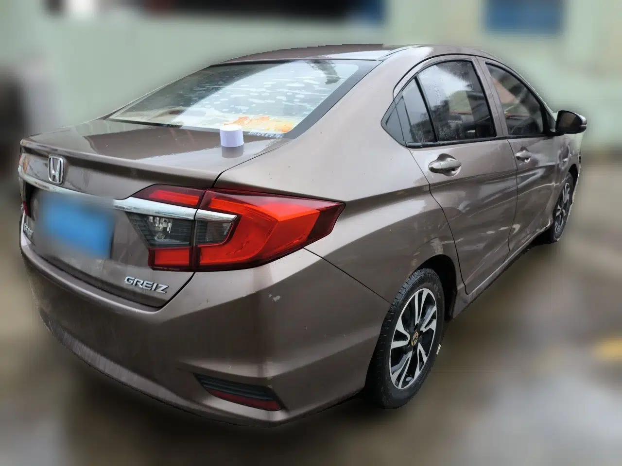Honda Greiz 2016 1.5L CVT Classic Edition — миниатюра 6