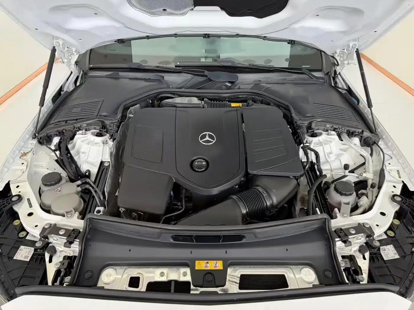 Mercedes-Benz C-Class 2023 Facelift C 200 L Sport Edition — миниатюра 16