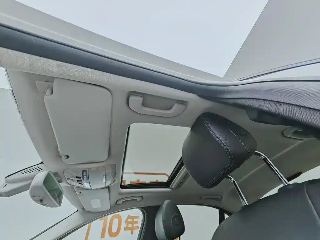 2017 Mercedes-Benz C-Class Facelift C 180 L Fashion Sport Edition — миниатюра 14