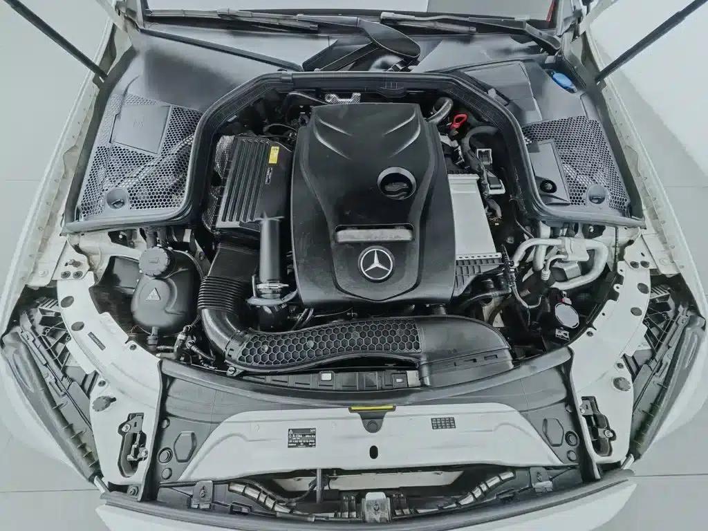 2017 Mercedes-Benz C-Class Facelift C 180 L Fashion Sport Edition — миниатюра 6