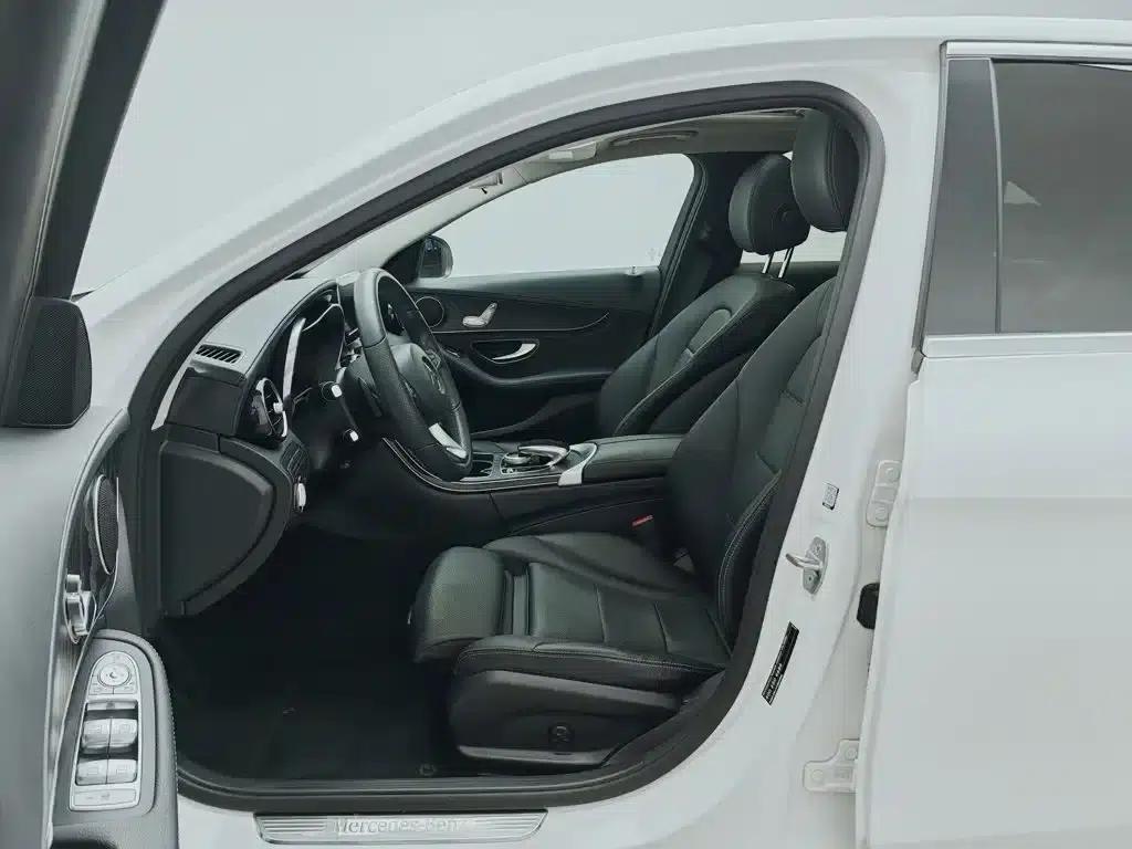 2017 Mercedes-Benz C-Class Facelift C 180 L Fashion Sport Edition — миниатюра 10