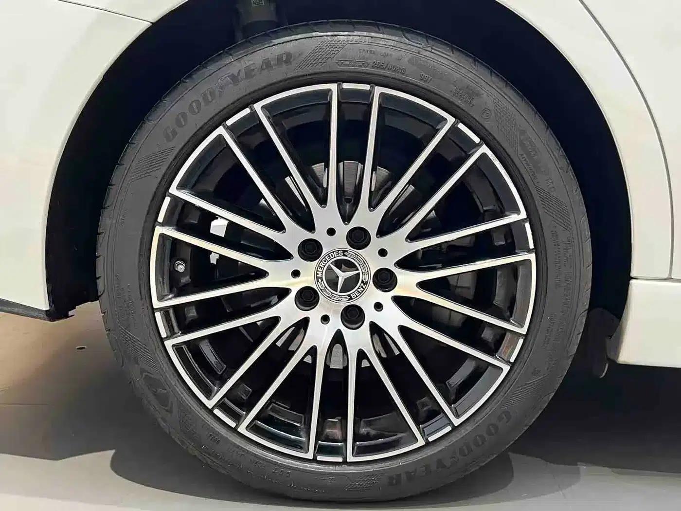 2023 Mercedes-Benz C-Class C 260 L Sport Edition — миниатюра 4