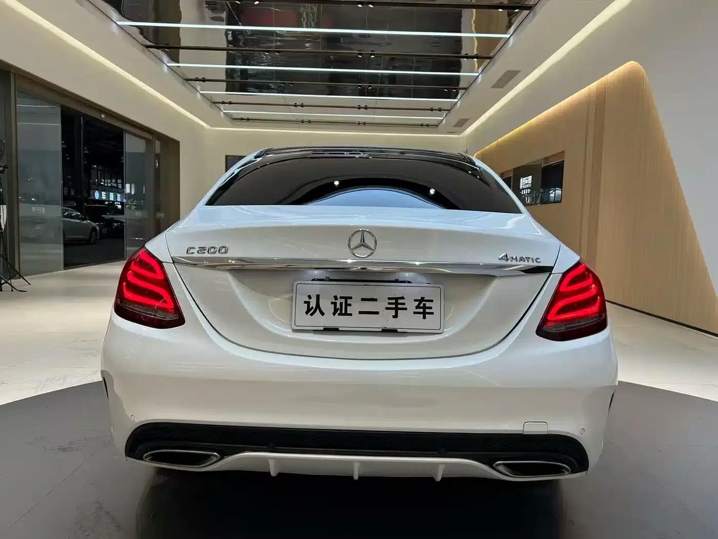 2015 Mercedes-Benz C-Class C 200 L 4MATIC — миниатюра 13