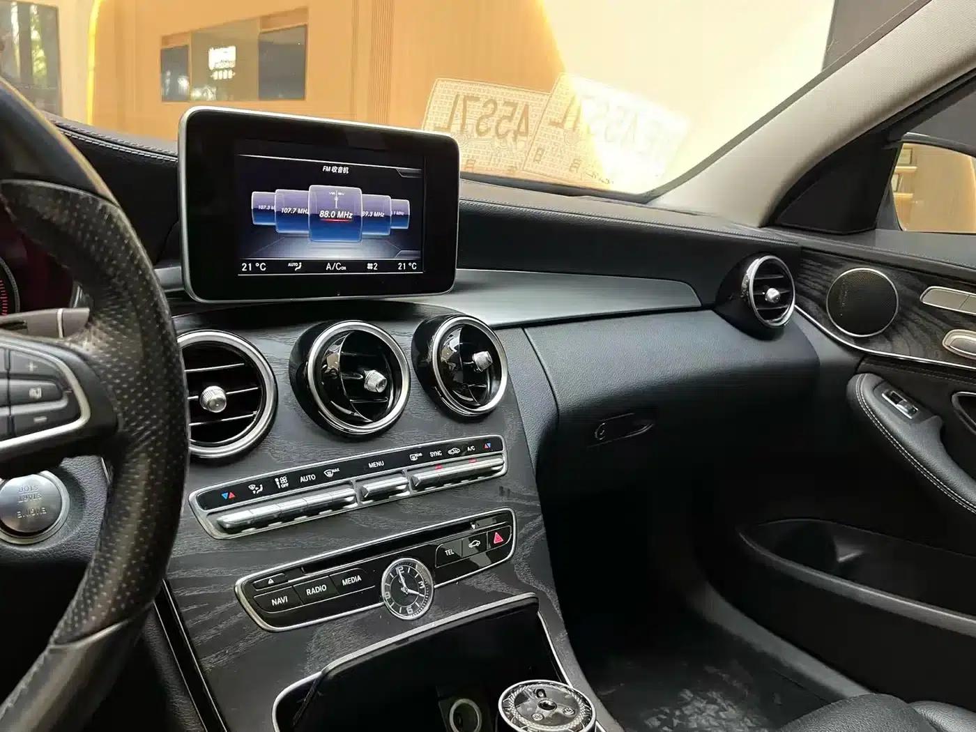 2015 Mercedes-Benz C-Class C 200 L 4MATIC — миниатюра 6