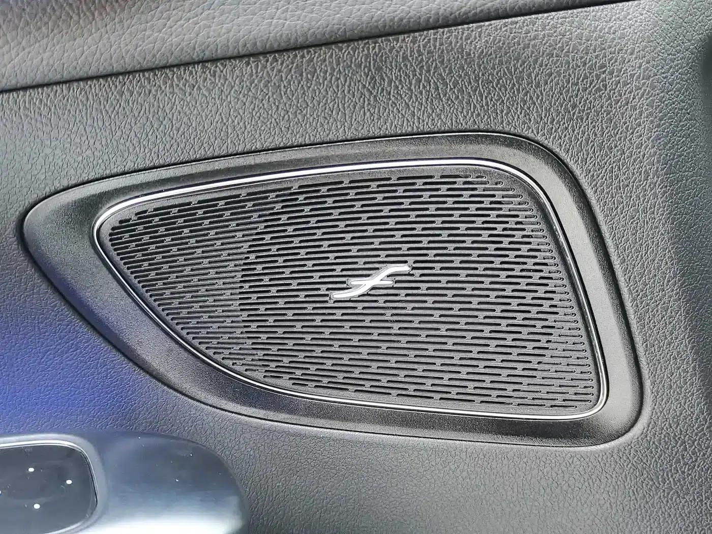 Mercedes-Benz C-Class 2024 Facelift C 260 L Sport Edition — миниатюра 21