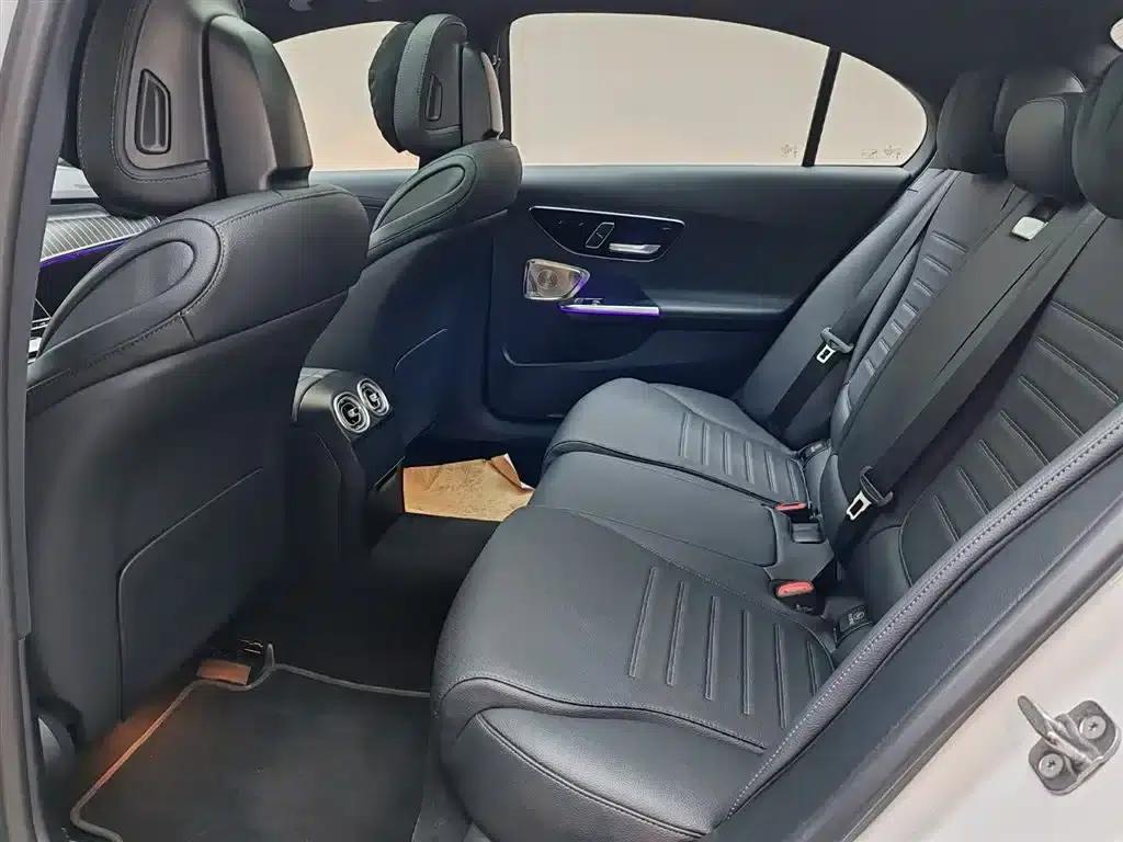 2024 Mercedes-Benz C-Class C 260 L Midnight Sport Edition — миниатюра 15