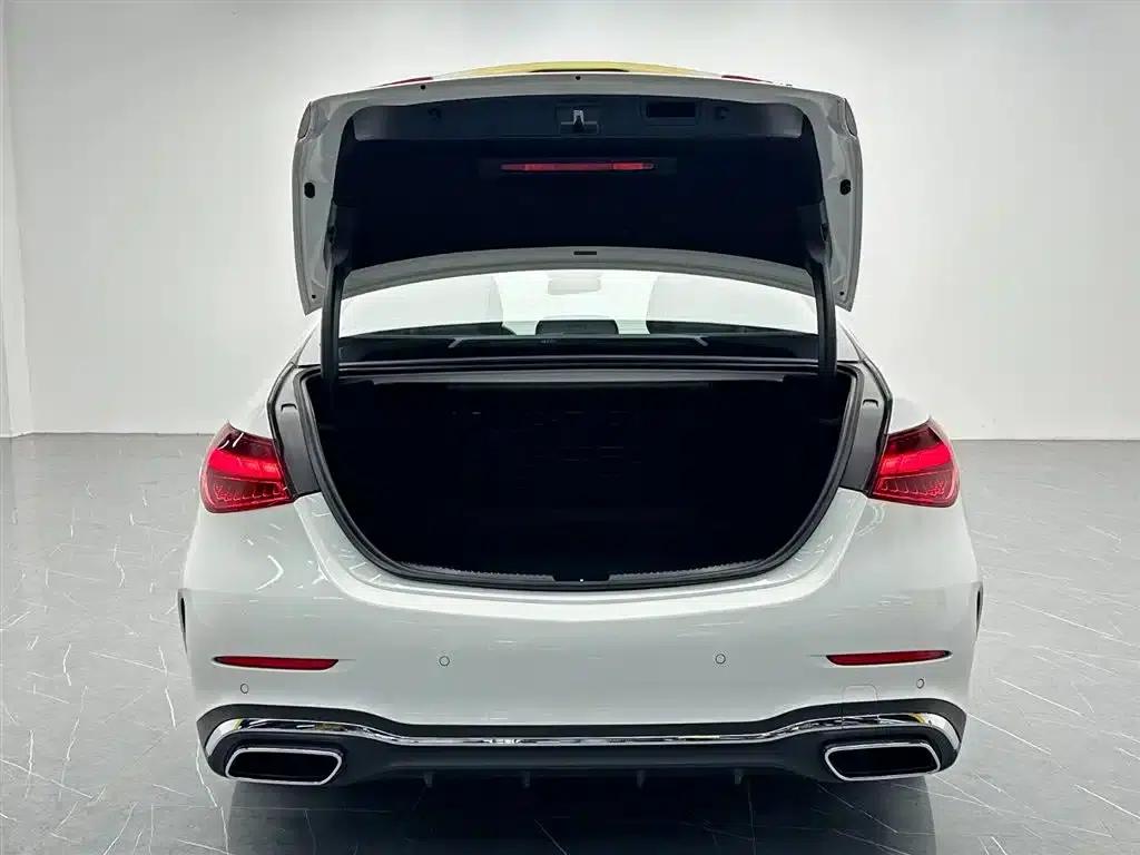 Mercedes-Benz C-Class 2023 Facelift C 200 L Sport Edition — миниатюра 12