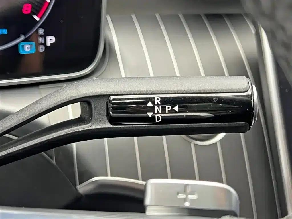 Mercedes-Benz C-Class 2023 Facelift C 200 L Sport Edition — миниатюра 19