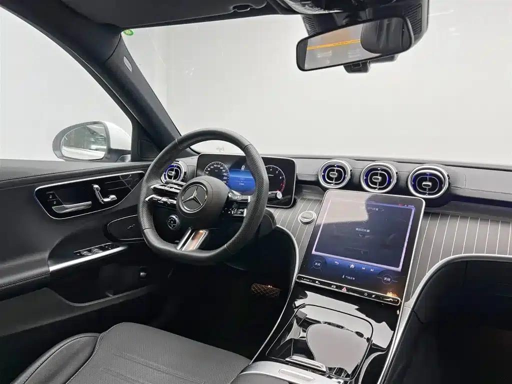 Mercedes-Benz C-Class 2023 Facelift C 200 L Sport Edition — миниатюра 24