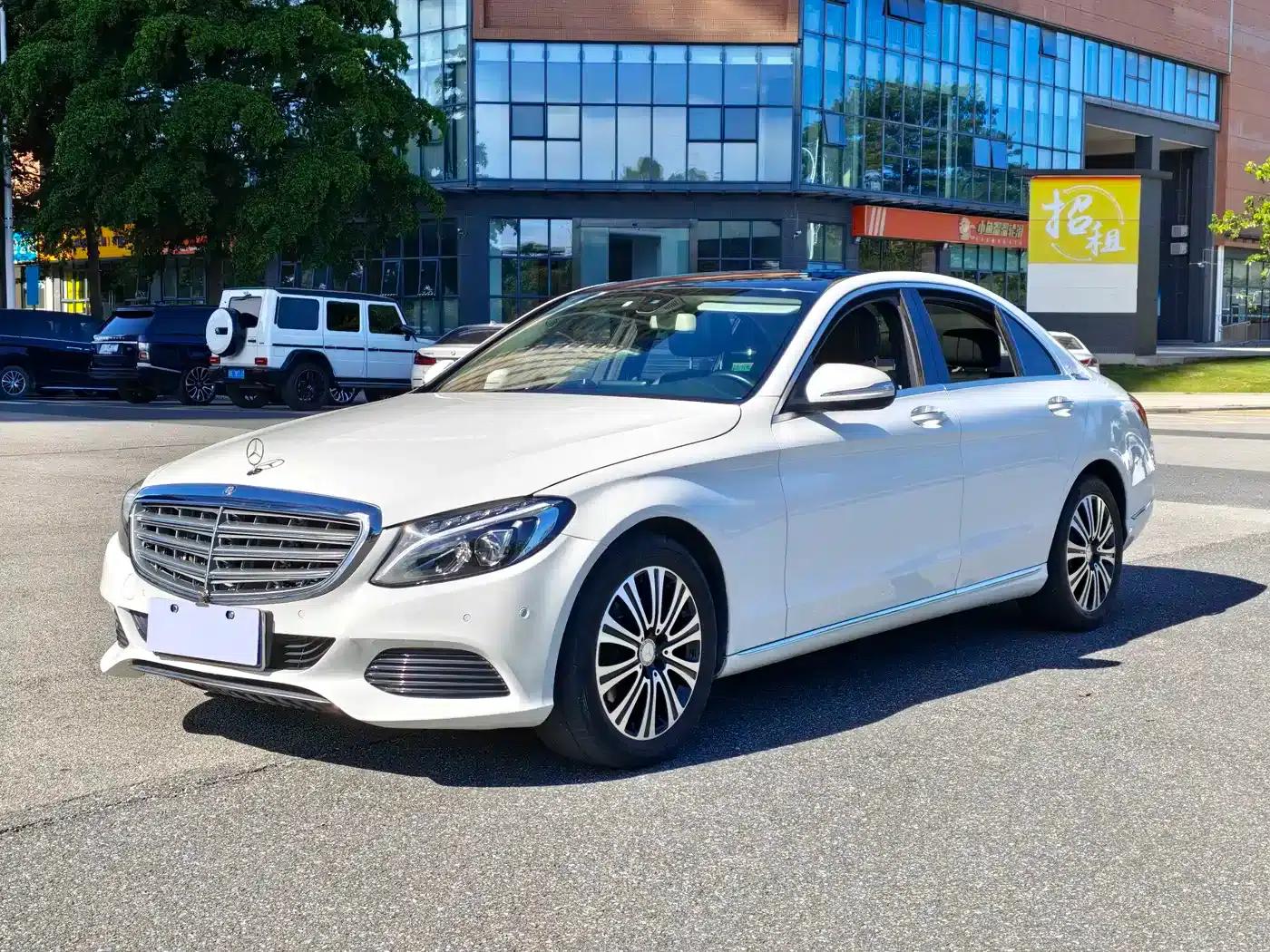 Mercedes-Benz C-Class 2015 Facelift C 200 L — миниатюра 1