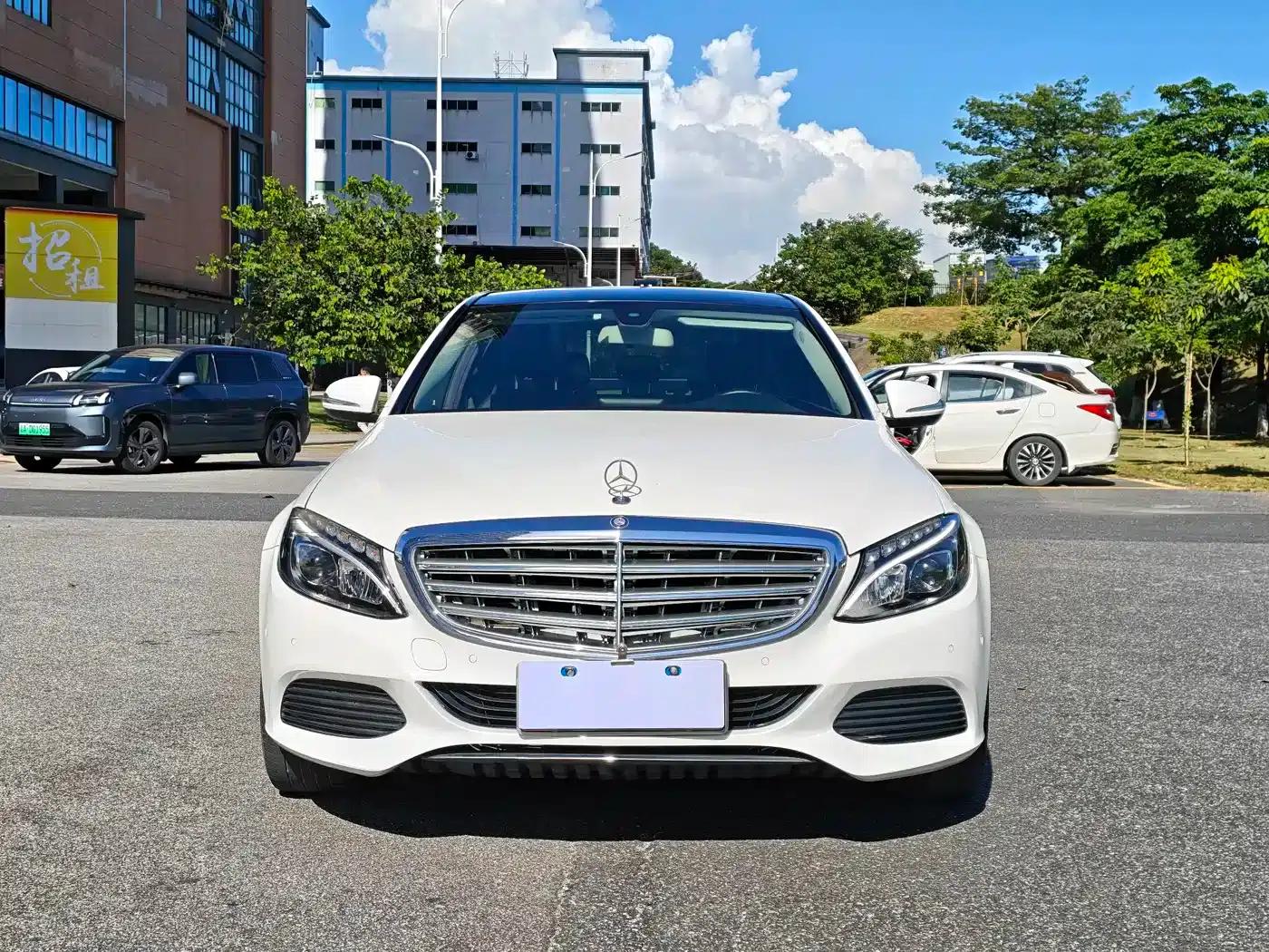 Mercedes-Benz C-Class 2015 Facelift C 200 L — миниатюра 2
