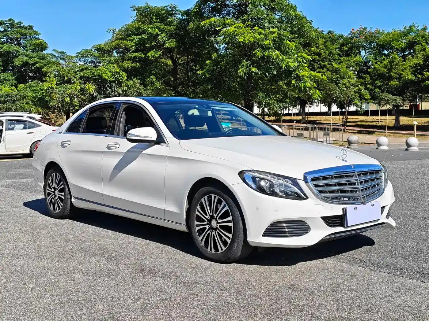 Mercedes-Benz C-Class 2015 Facelift C 200 L — миниатюра 3