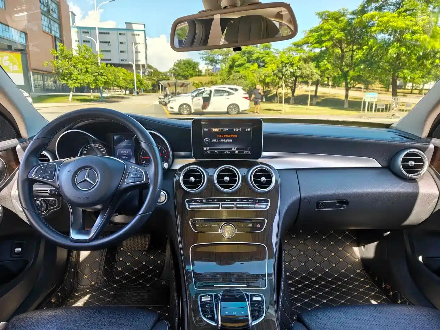 Mercedes-Benz C-Class 2015 Facelift C 200 L — миниатюра 4