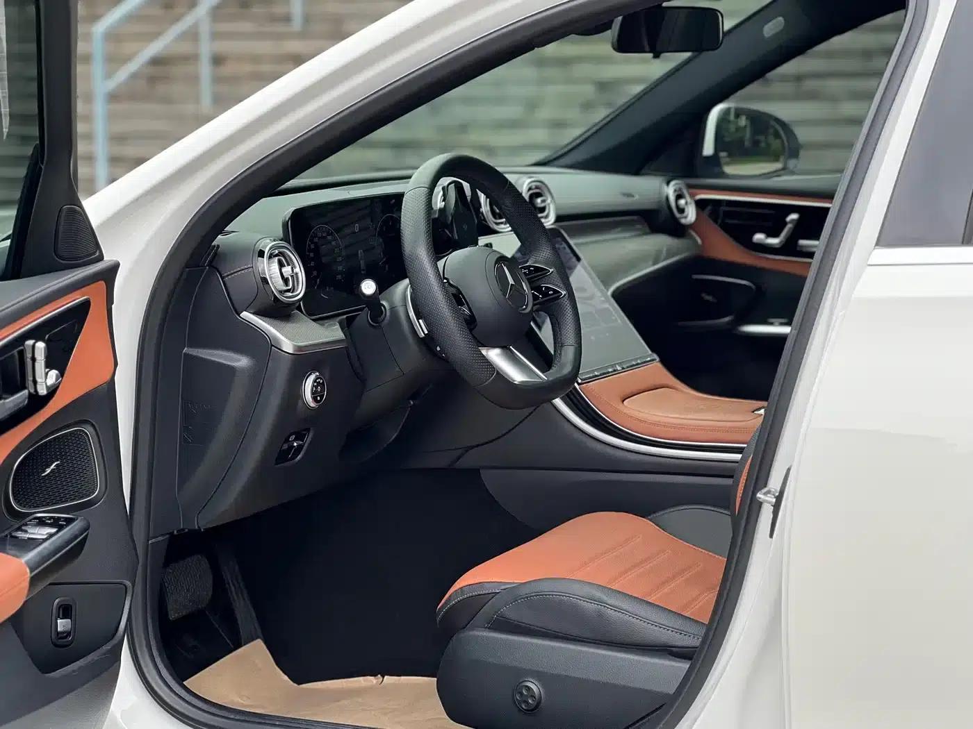 Mercedes-Benz C-Class 2024 Facelift C 260 L Sport Edition — миниатюра 13