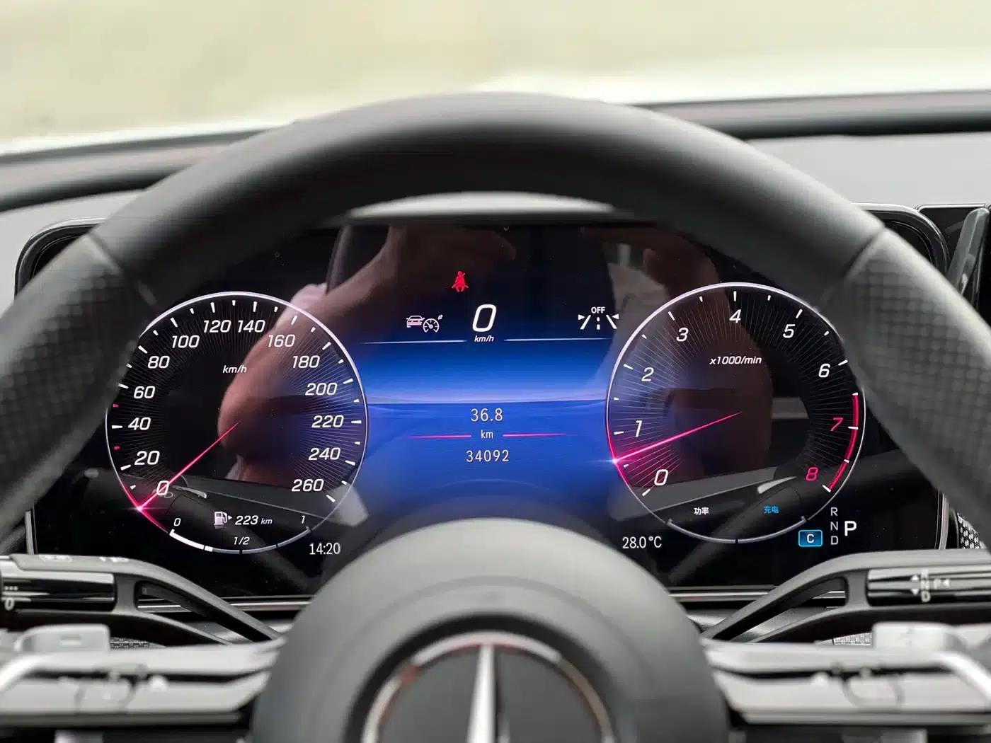 Mercedes-Benz C-Class 2024 Facelift C 260 L Sport Edition — миниатюра 20