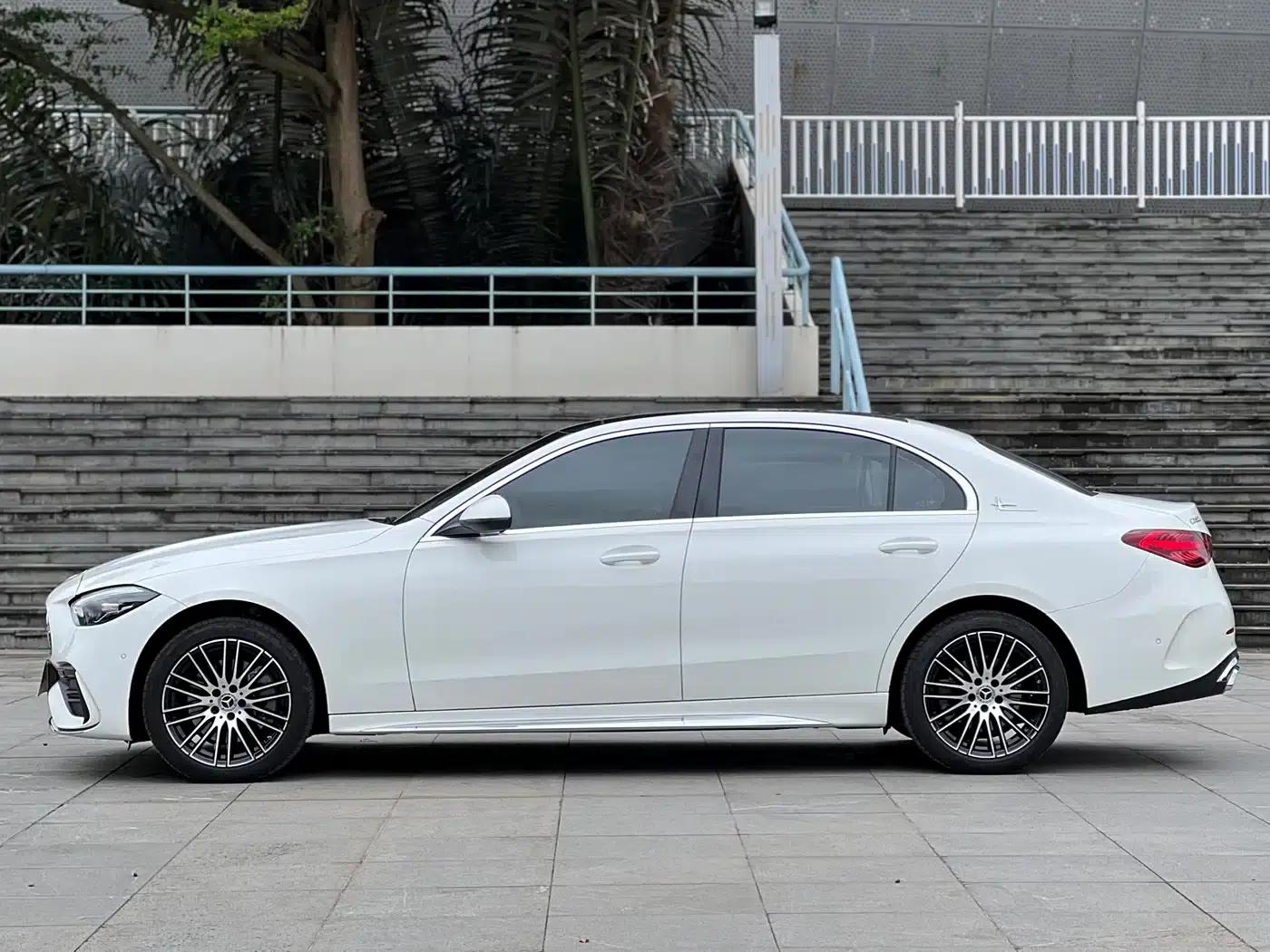 Mercedes-Benz C-Class 2024 Facelift C 260 L Sport Edition — миниатюра 3