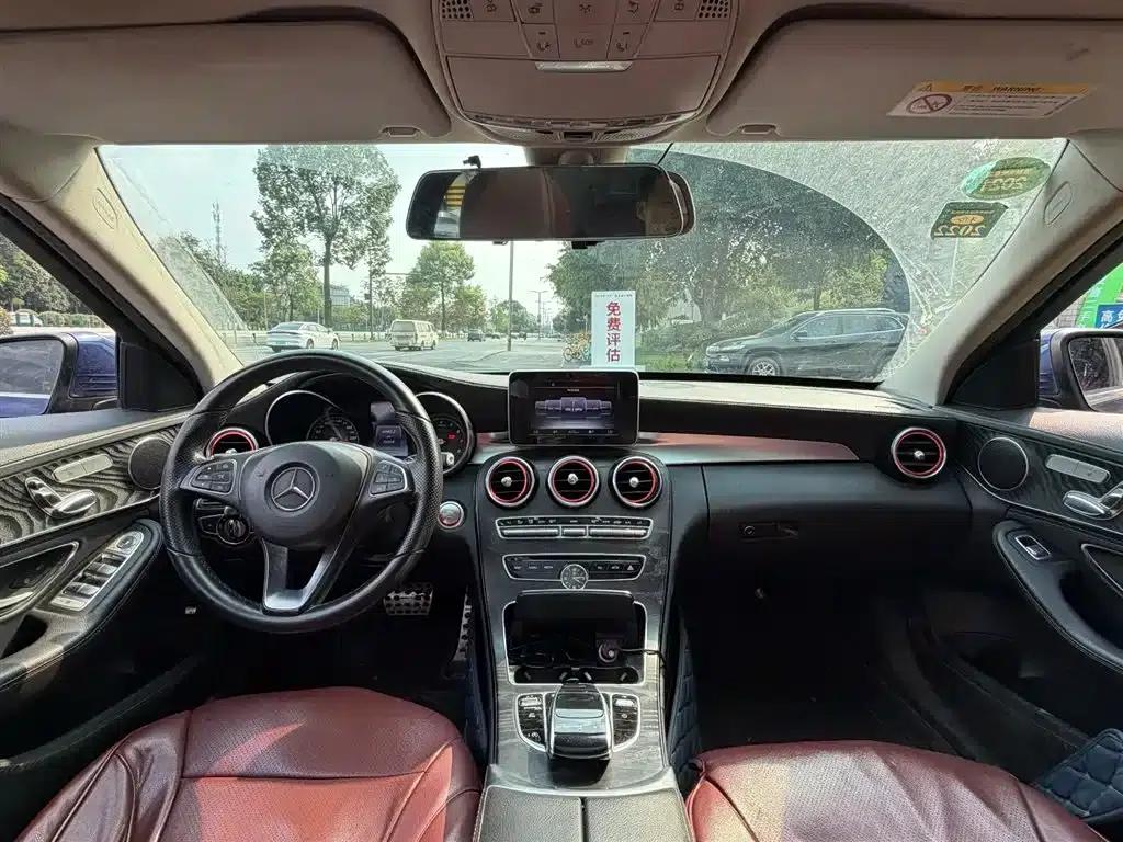 2016 Mercedes-Benz C-Class C 200 L Sport — миниатюра 11