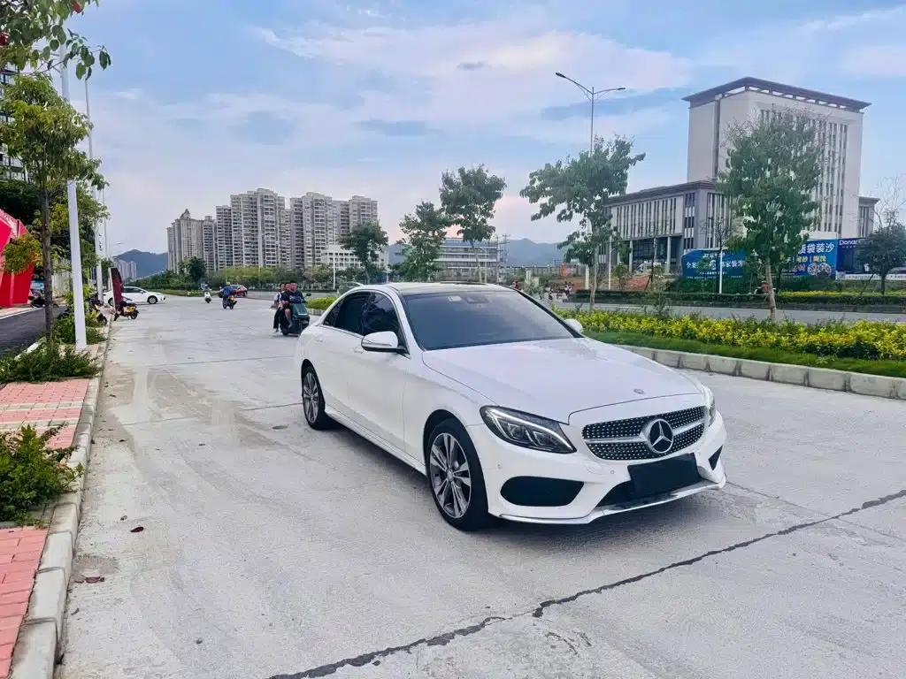 2016 Mercedes-Benz C-Class C 200 L 4MATIC — миниатюра 8
