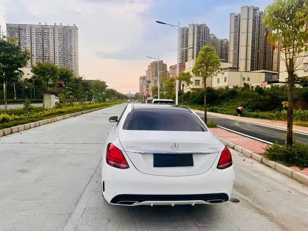 2016 Mercedes-Benz C-Class C 200 L 4MATIC — миниатюра 9