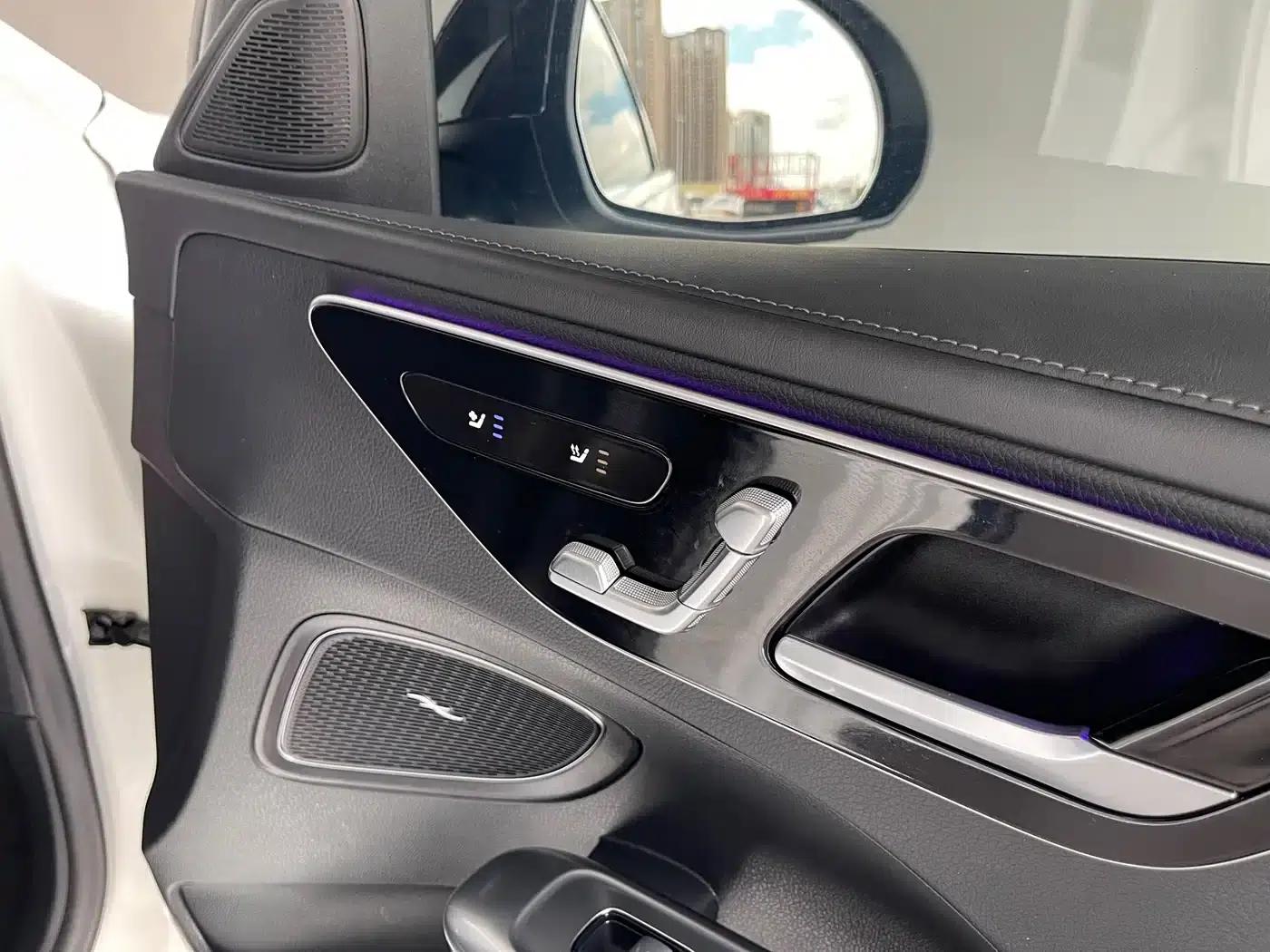 Mercedes-Benz C-Class 2024 Facelift C 260 L Sport Edition — миниатюра 23