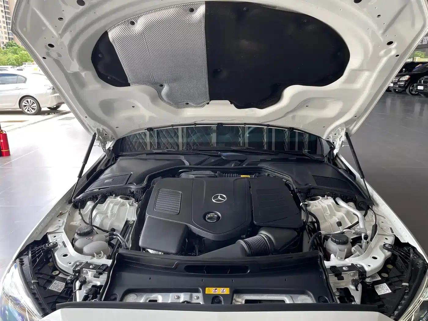 Mercedes-Benz C-Class 2024 Facelift C 260 L Sport Edition — миниатюра 27