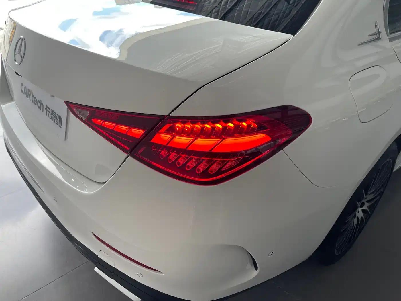 Mercedes-Benz C-Class 2024 Facelift C 260 L Sport Edition — миниатюра 32