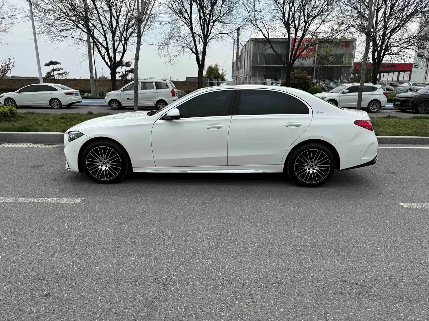 2023 Mercedes-Benz C-Class C 200 L Sport Edition — миниатюра 15