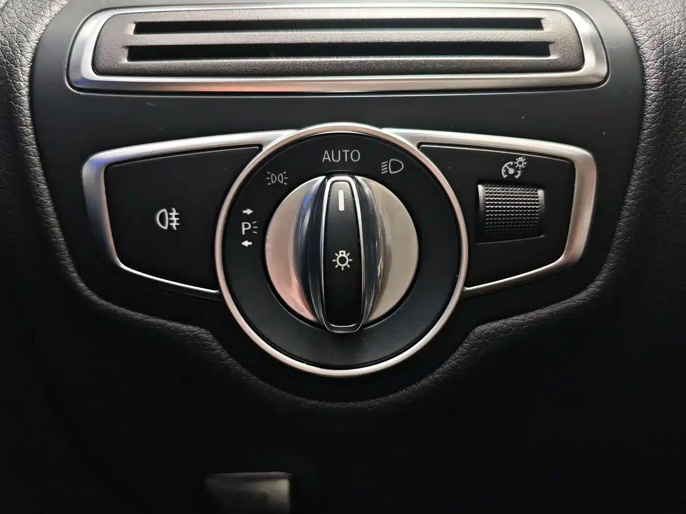 Mercedes-Benz C-Class 2020 C 200 L Fashion Sport Edition — миниатюра 13