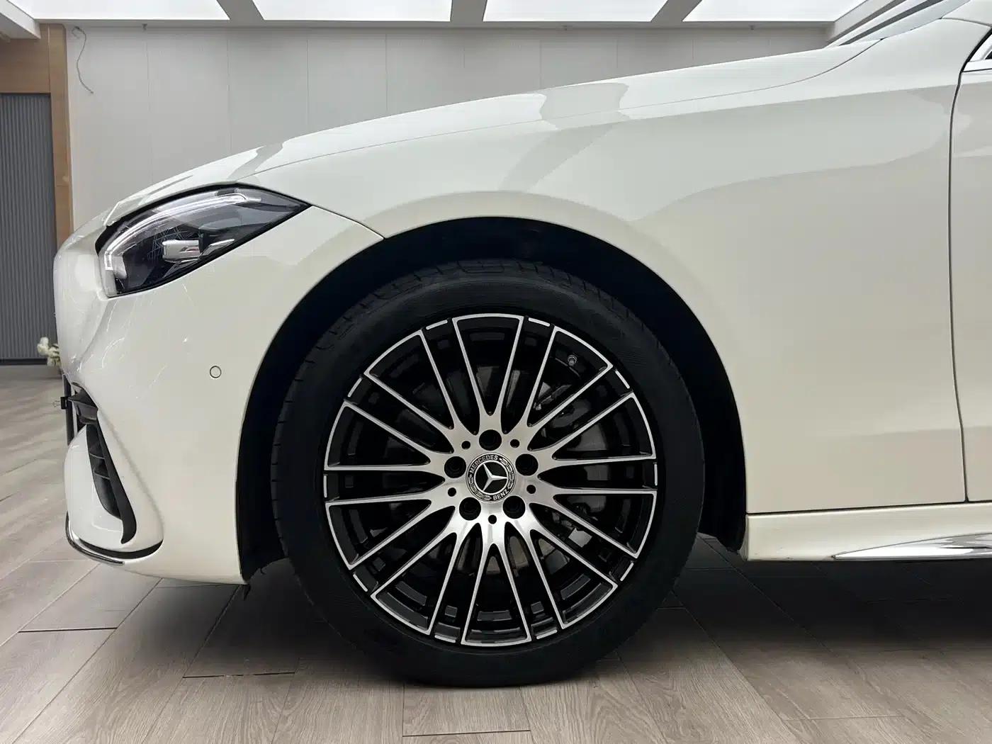 2023 Mercedes-Benz C-Class C 260 L Sport Edition — миниатюра 3