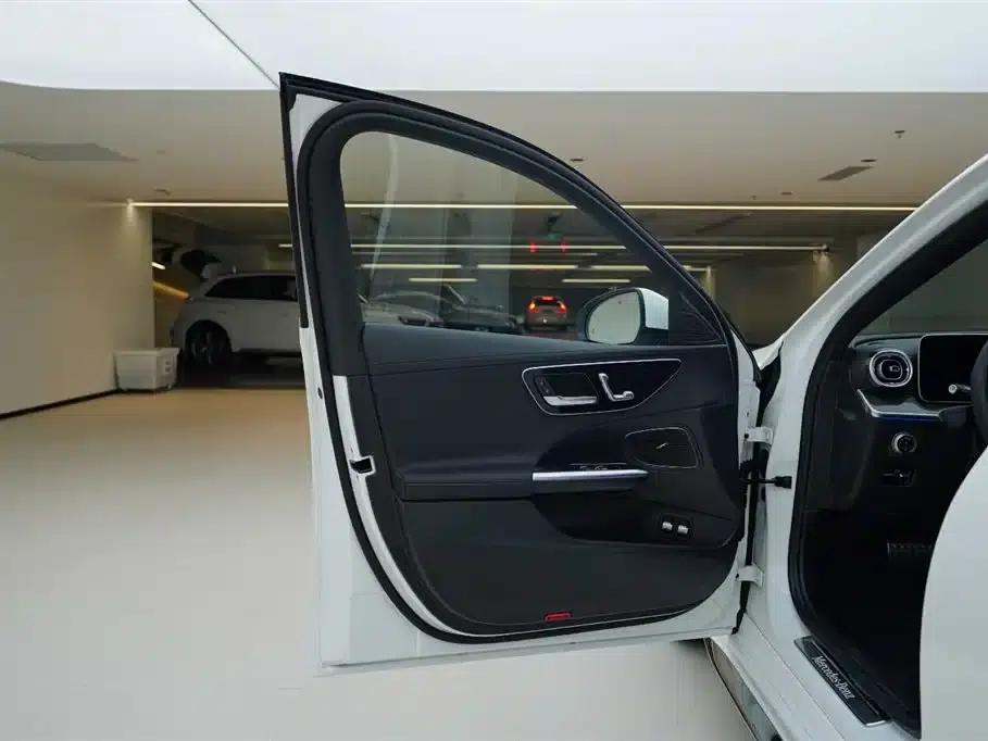 Mercedes-Benz C-Class PHEV 2025 C 350 eL — миниатюра 15