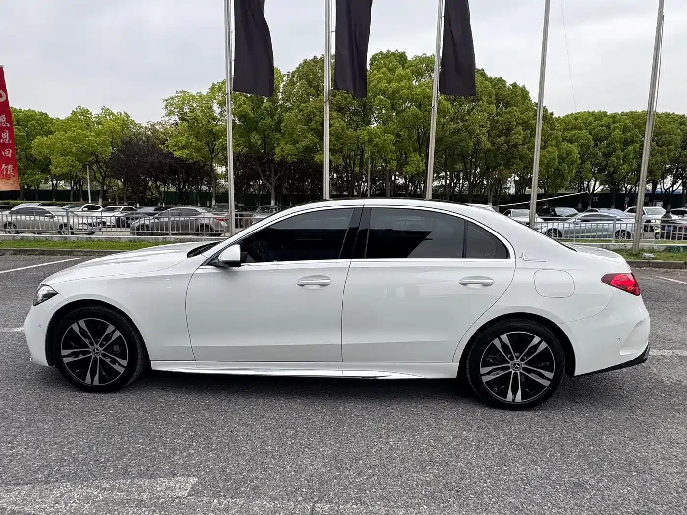 Mercedes-Benz C-Class PHEV 2025 C 350 eL — миниатюра 7